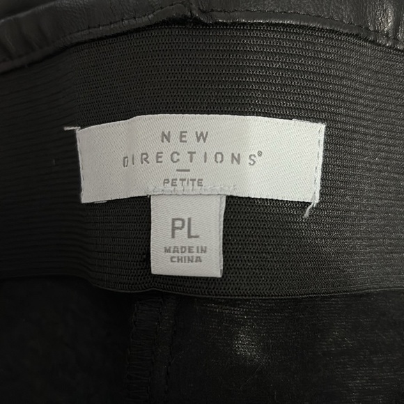 NWT New Directions Size Petite Large Faux Leather Pants - Picture 2 of 6